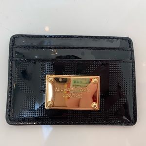 Michael Kors Tags on brand new wallet